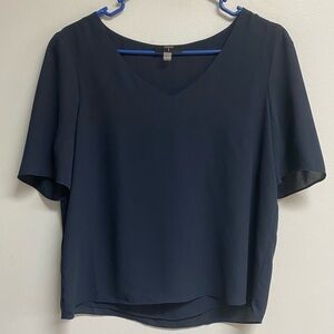 TAHARI TOP - SMALL